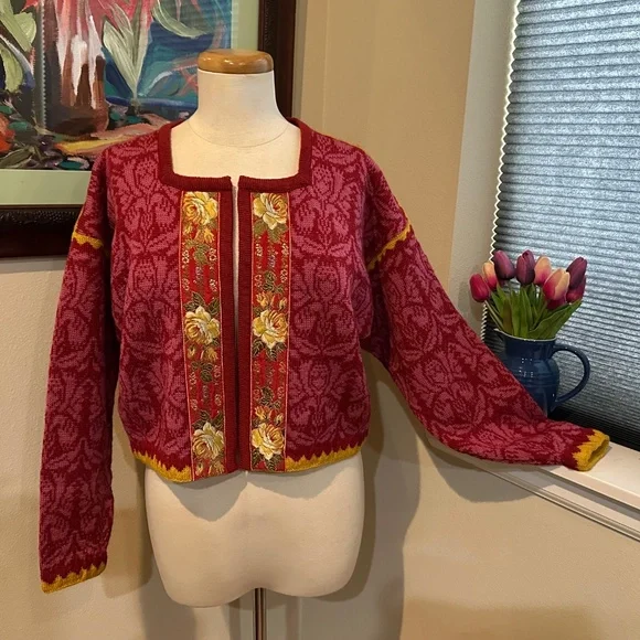 Oleana Pink Cardigan Sweater Jacket w/ Embroidered Ribbon -Norwegian Story - M